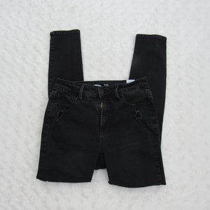 Old Navy rockstar super skinny jeans